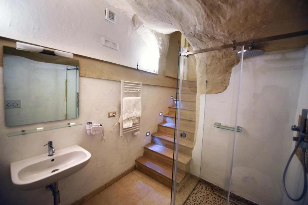 La Cava Dei Desideri Hotel Matera Exterior photo